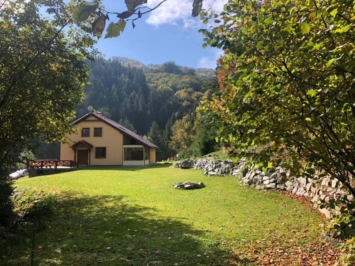 Chata Janet Martin Buitenkant foto