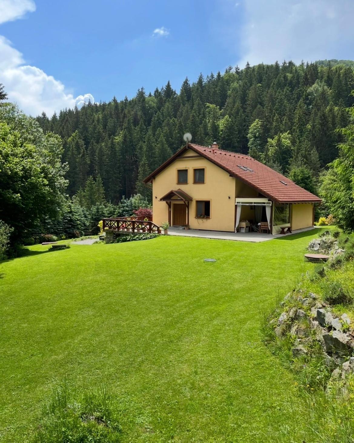 Chata Janet Martin Buitenkant foto